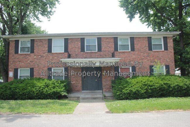Building Photo - 1009 Brookline Ave