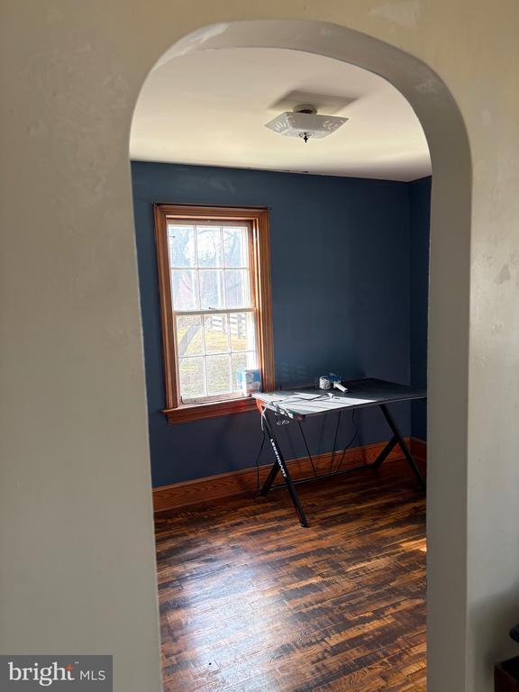 Foto del edificio - 1983 Northwestern Turnpike