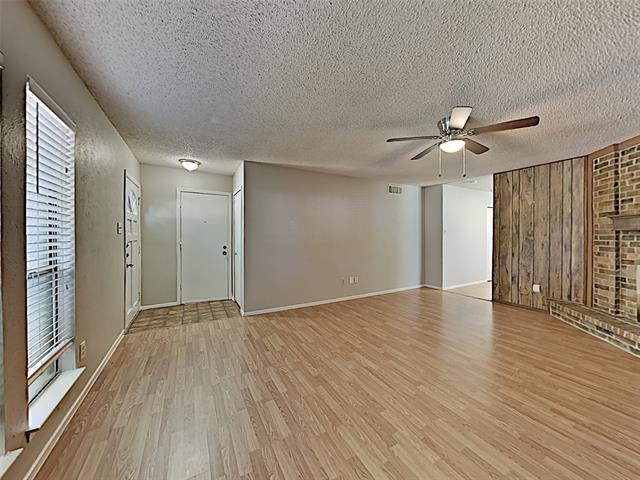 Foto del edificio - 4202 Glenlawn Ct