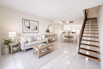 Building Photo - 5575 W 26th Ct