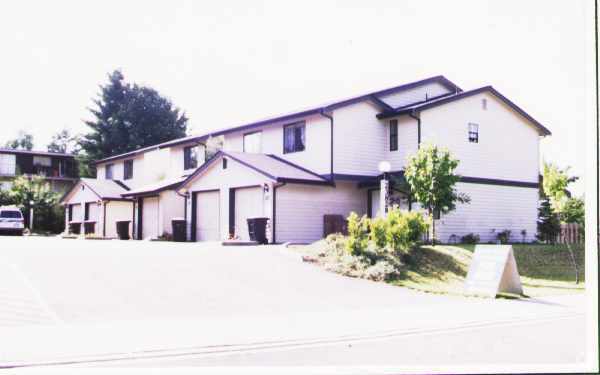 Foto principal - James Court Condominiums