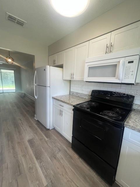 Building Photo - 3620 Willow Oak Rd