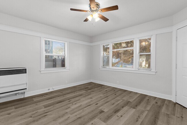 Foto del edificio - 736 Olive Ave