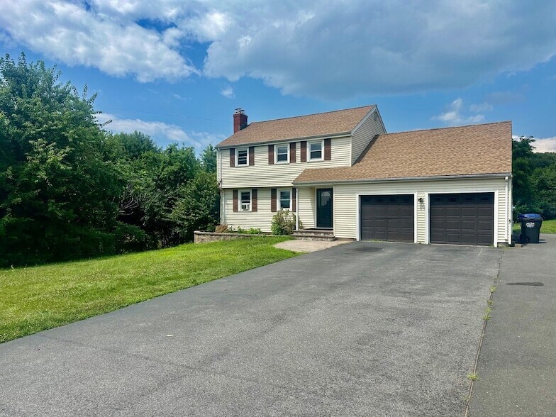 Primary Photo - 254 Sand Hill Rd