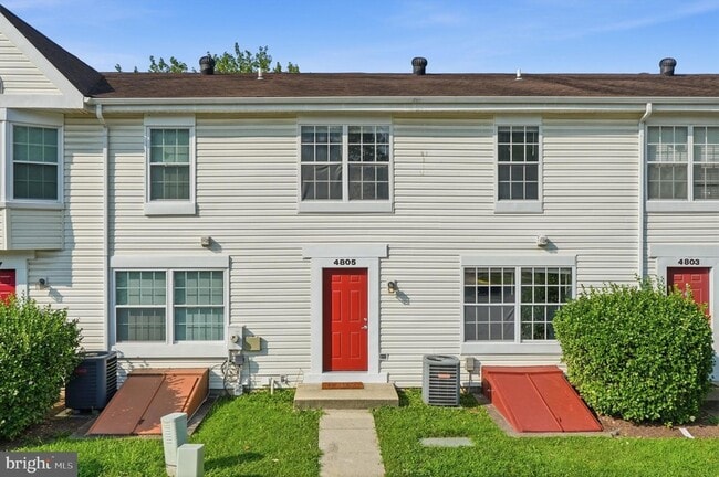 Building Photo - 4805 Berwyn House Rd