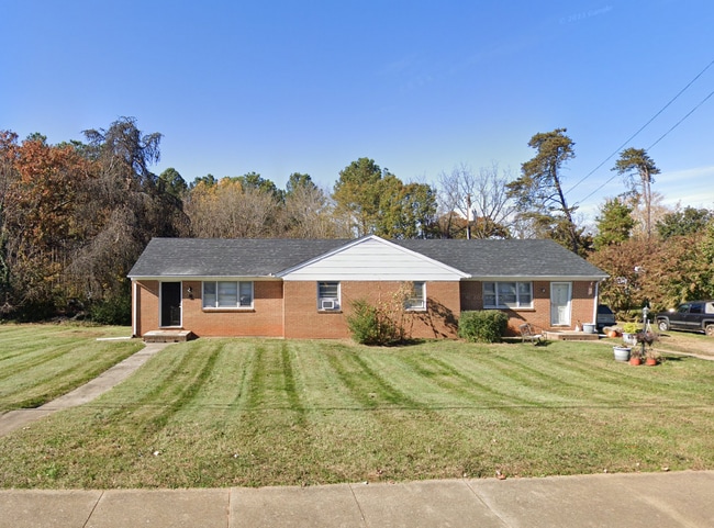 Exterior - 9826 Village Hwy