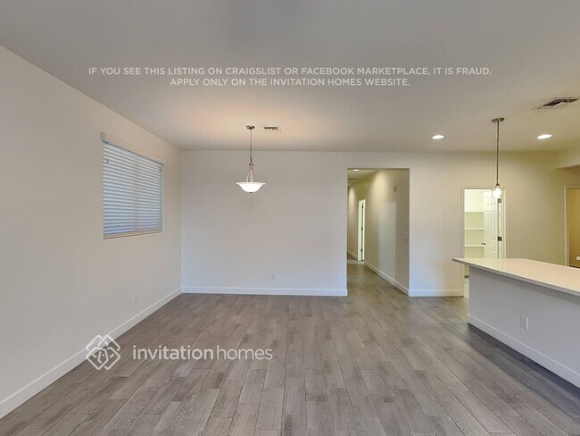 Foto del edificio - 18159 W Carlota Ln