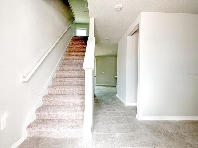 Building Photo - 484 Sun Warbler Wy