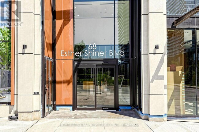 Photo du bâtiment - 68 Esther Shiner Blvd