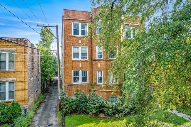 Foto del edificio - 4911 N Hermitage Ave