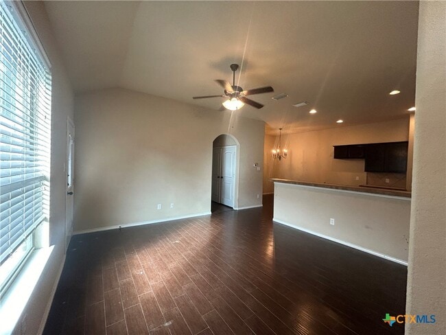 Building Photo - 295 Rosalie Dr