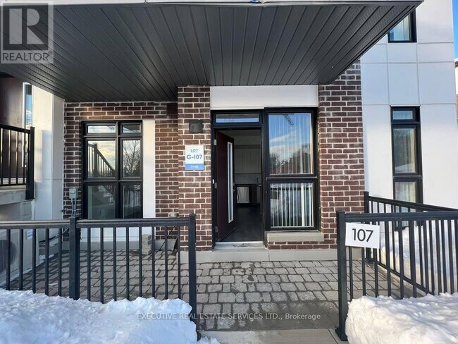 Photo du bâtiment - 100 Canon Jackson Dr