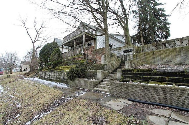 Building Photo - 1617 Columbia St. #A