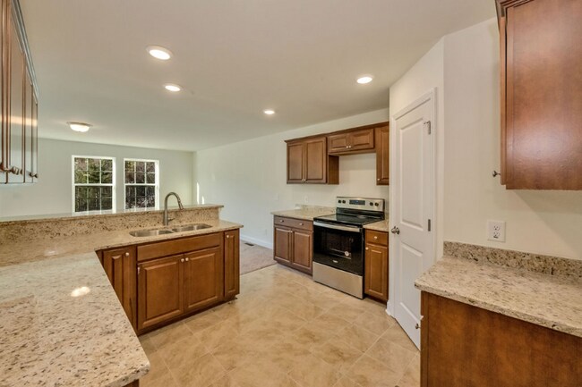 Building Photo - 369 River Walk Trl