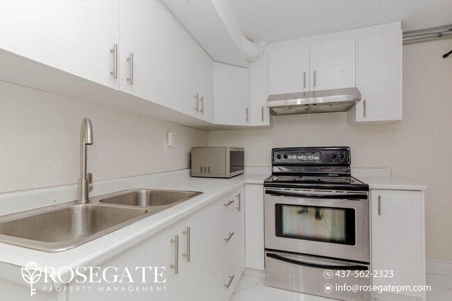 Building Photo - 1-Bedroom Corner Basement Apartment with Parking – Brampton