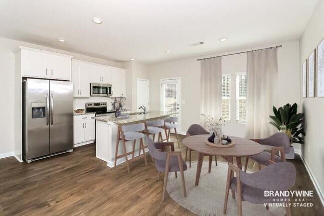 Building Photo - 101 Crestview Wy