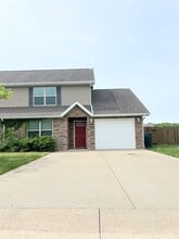 Building Photo - 16075 Holy Cross Ln