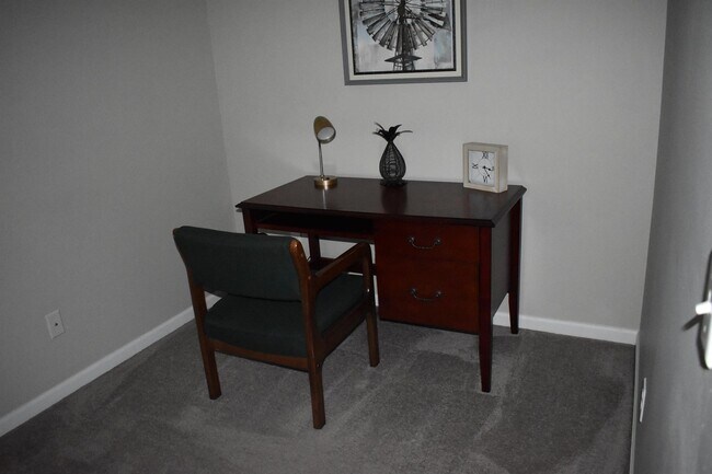Foto del edificio - 3011 Bluff Ridge Dr