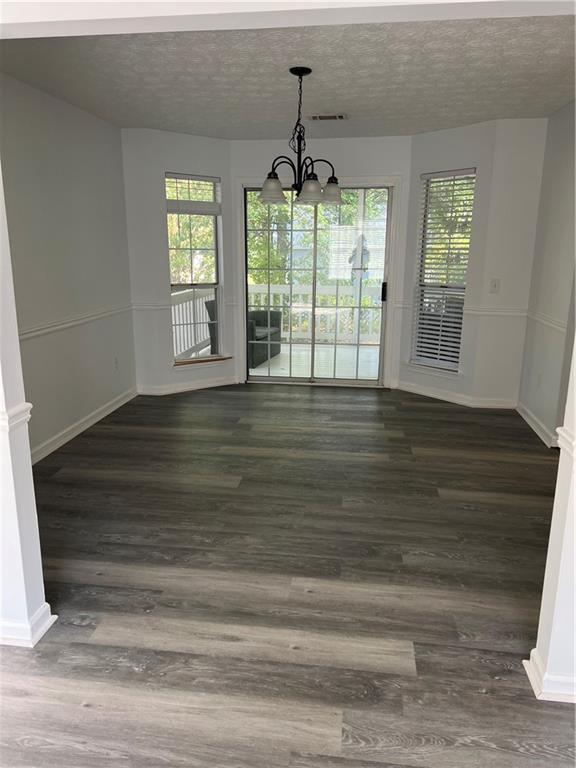 Foto del edificio - 1796 Crestwood Dr NW