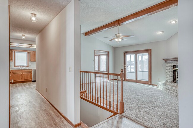 Building Photo - 8917 Snowgoose Ln