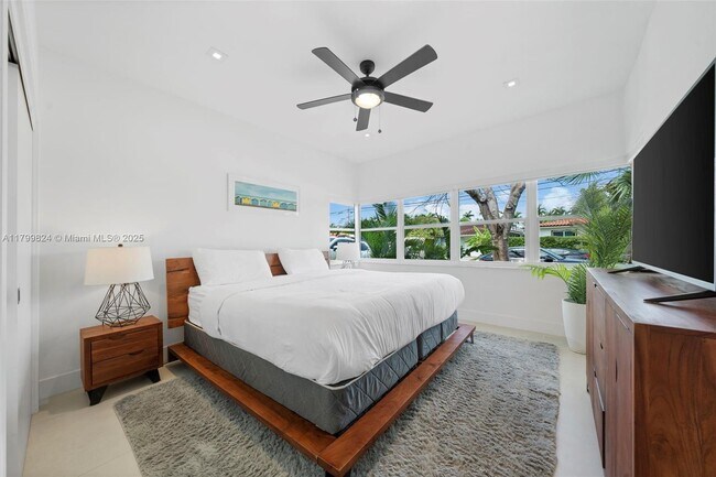 Foto del edificio - 9189 Abbott Ave