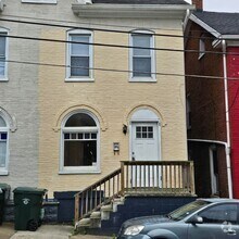 Building Photo - 227-229 East Ave
