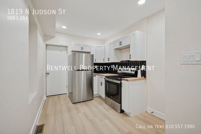 Building Photo - 1819 N Judson St