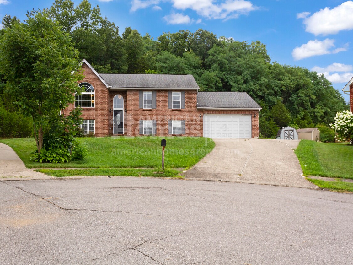6 North Cottonwood Court House Rental in Alexandria, KY