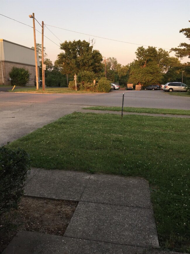 227 Oxford Dr, Winchester, KY 40391 Townhome Rentals in Winchester KY