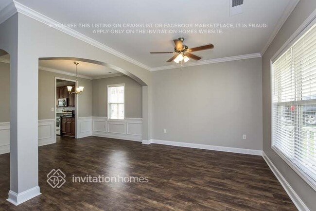 Building Photo - 1009 Theodore Ln