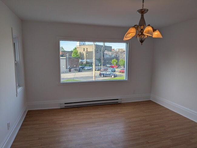 Building Photo - 20 Rue Saint-Joseph