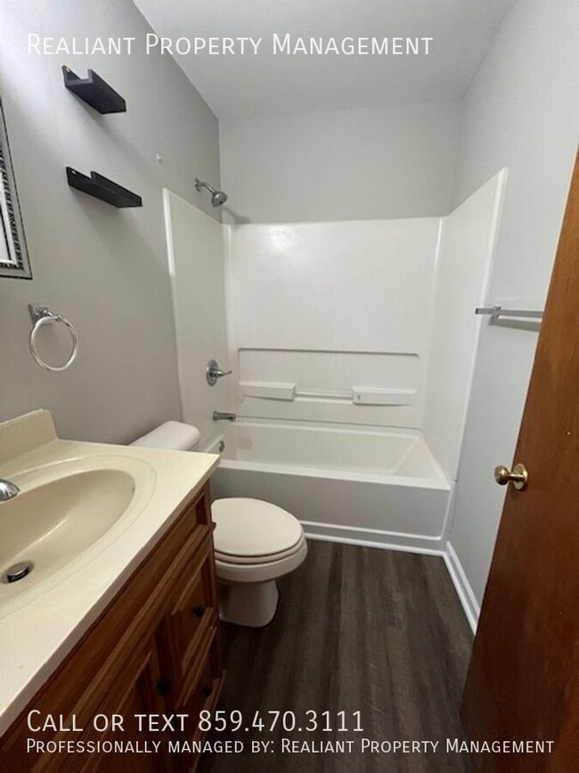 Foto del edificio - 3688 Crosby Dr