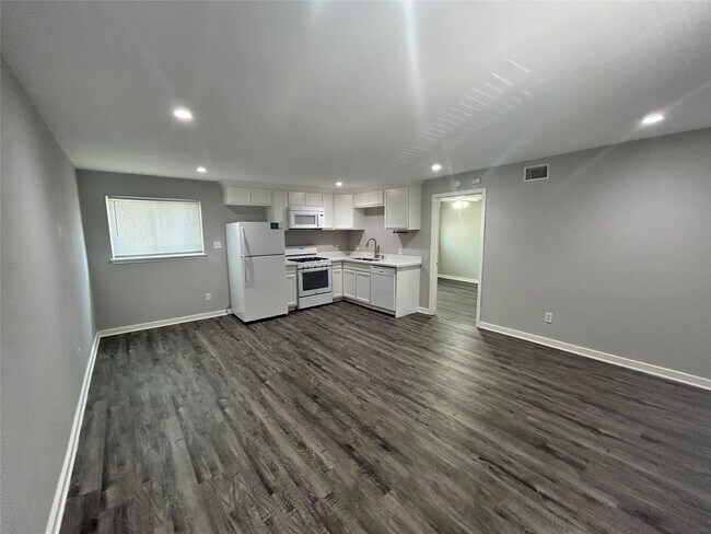 Foto del edificio - 425 Emerson St