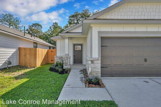 Building Photo - 3 br, 2 bath House - 14725 Pinion Court