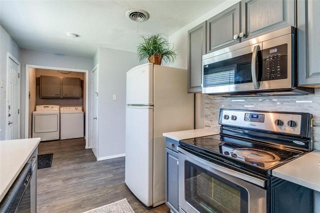 Building Photo - 4833 Harper Dr