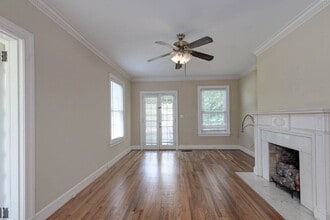 Building Photo - 1523 Dixon Dr