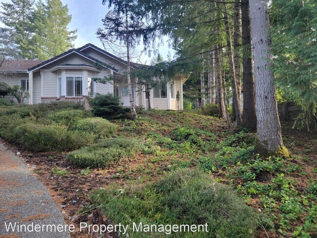Foto del edificio - 2 br, 2 bath House - 6323 Troon Avenue SW