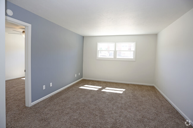 Interior Photo - Pinecrest Apartments