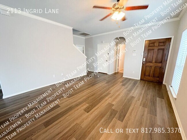 Foto del edificio - 2113 Ingrid Ln