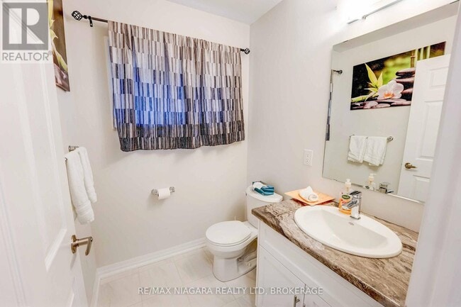 Photo du bâtiment - 90 Hillcrest Rd