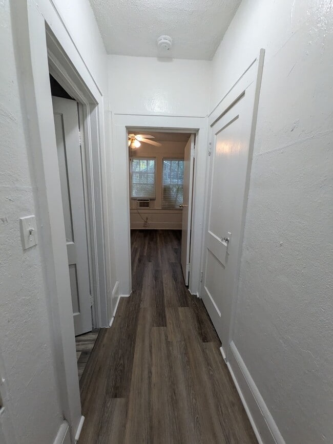 Foto del edificio - 516 Linwood Ave