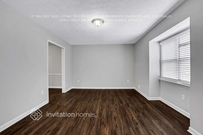 Foto del edificio - 475 Chartley Trail