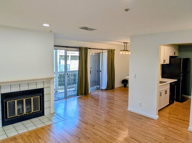 Foto del edificio - 2709 Oak Rd