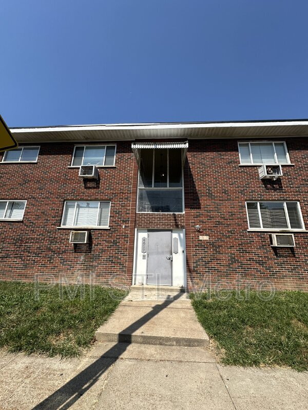 Building Photo - 4615-4617-4617 Virginia Ave