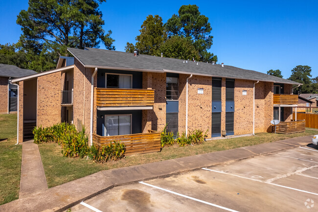 Interior Photo - Scenic Pines Apartments