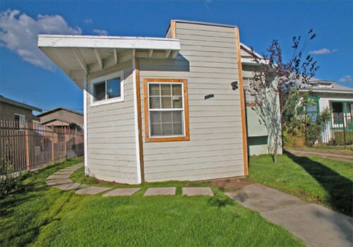 Foto del edificio - 1293 W. 36th St.