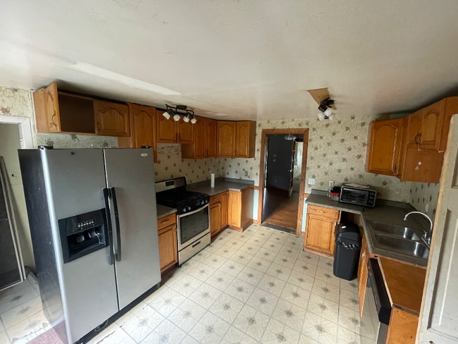 Building Photo - 916 Forsythe St