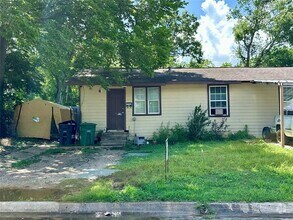 Building Photo - 8225 Garland St