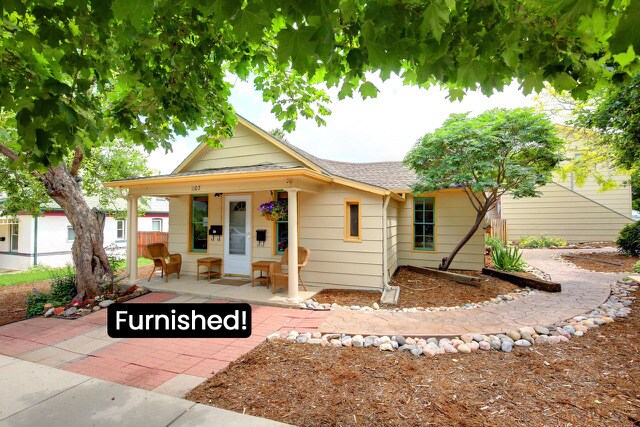 A quiet Golden Nieghborhood - 1107 Illinois St