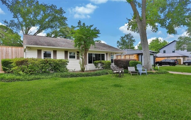 Building Photo - 1635 Althea Dr